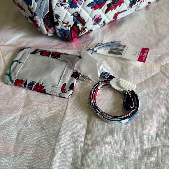 Set 2 Vera Bradley Essential Large Backpack  Vineyard Floral + Zip ID & Lanyard - Picture 3 of 16